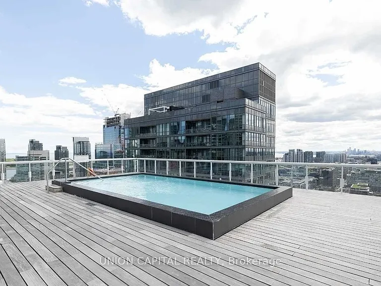 11 Charlotte St #1004 — Photo 27