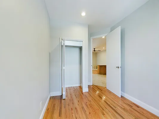 Rented by Keller Williams NYC | media 15