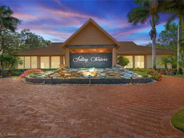 2202 Hidden Lake Dr #104, Naples, FL 34112