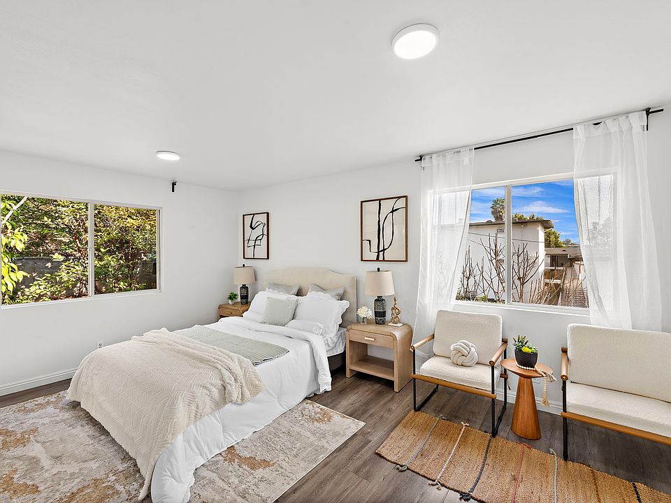 1st image of 901 W El Repetto Dr #B3