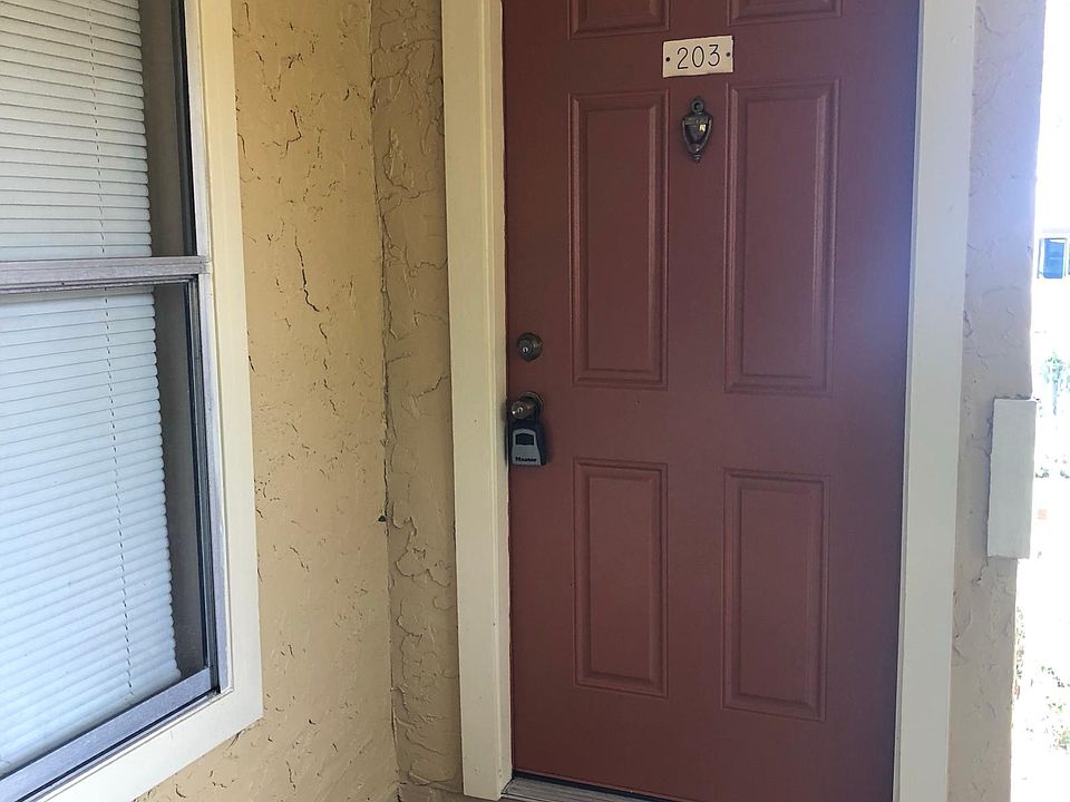 1st image of 608 Kenwick Cir