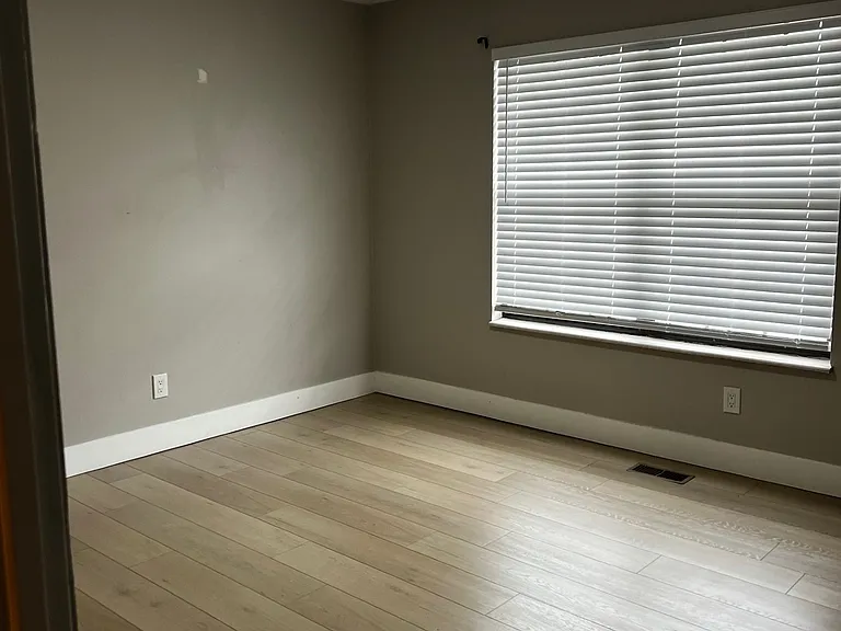 1314 Tamm Ave #1314 — Photo 10