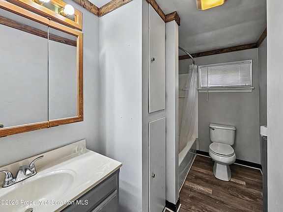 4th image of 3 Garrahan St APT 1