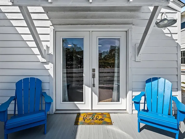 515 Carolina Blvd #B — Photo 3