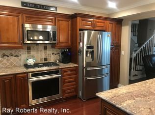 11851 Pine St, Los Alamitos, CA 90720