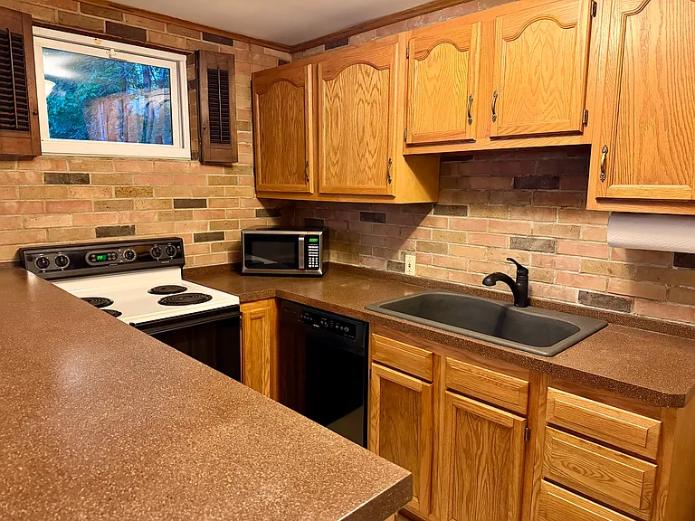 1291 N Revere Rd — Photo 22