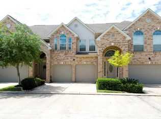 6443 W Linpar Ct, Houston, TX 77040