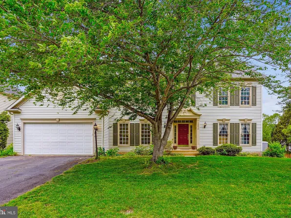12630 Garry Glen Dr, Bristow, VA 20136