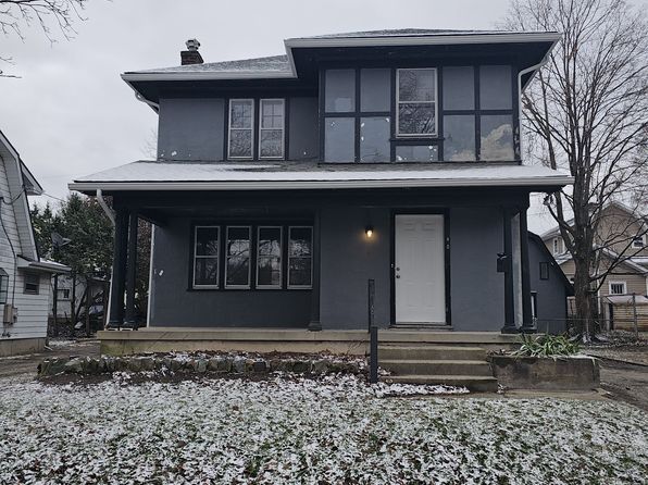 40 E Bruce Ave