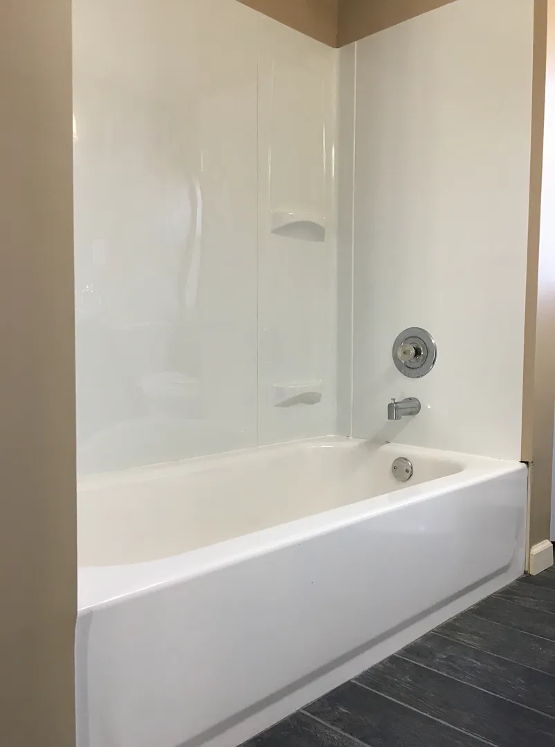 427 Sycamore Avenue — Photo 1