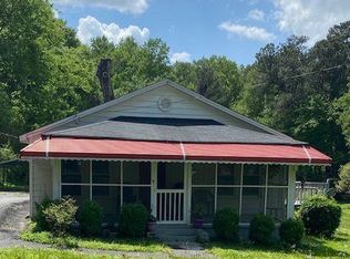 5323 Groovers Landing Rd SE, Acworth, GA 30101