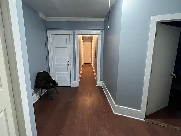 546 Main St #2 — Photo 6