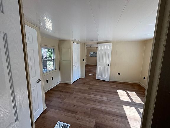 3rd image of 136 Wentzell Road