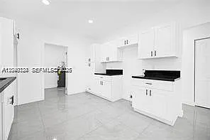 1301 Sharar Ave — Photo 18