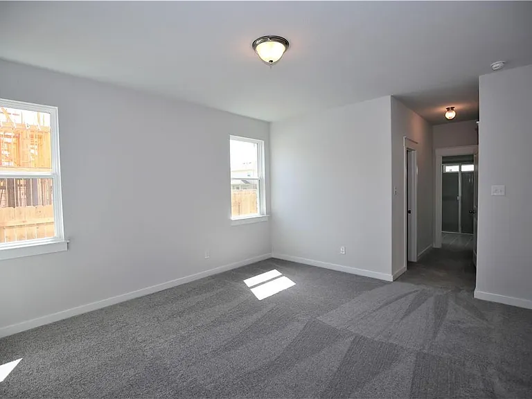 635 Pheasant Hill Ln — Photo 12