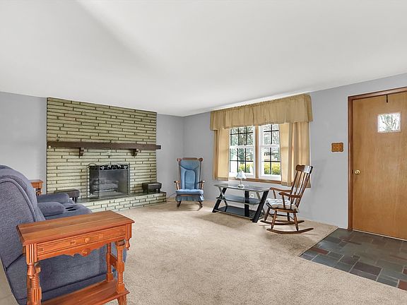 2nd image of 7316 Lowe Dr