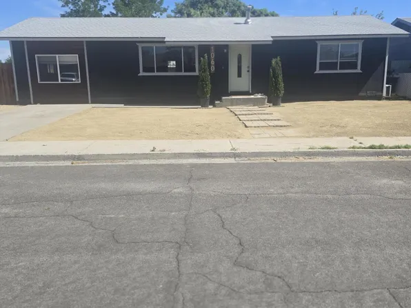1060 Lee Ave, Fallon, NV 89406