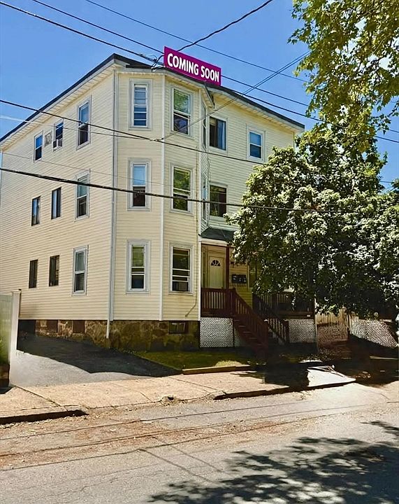 1st image of 32 Morris St