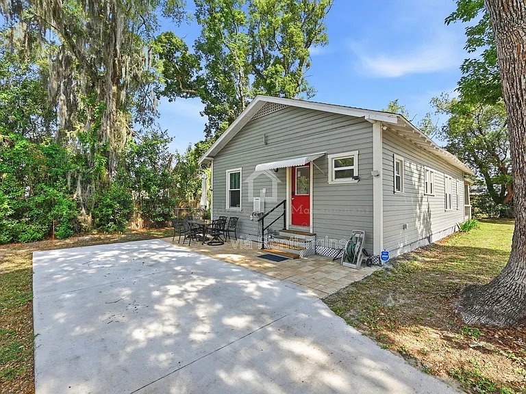 302 W Park St — Photo 28