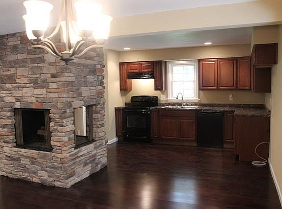 5th image of 3507 Susan Lewis Dr