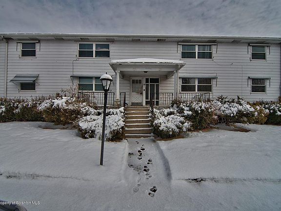 4th image of 106-108 W Hospital St
