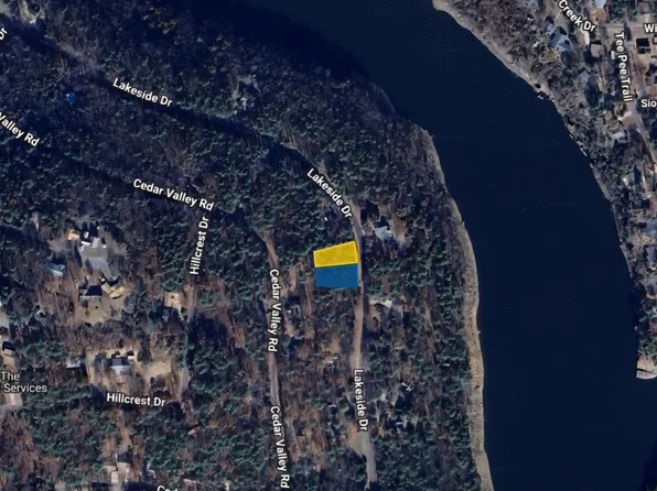 607-608 Lakeside Dr, Fairfield Bay, AR 72088
