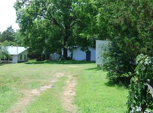 3130 County Road 425, Berryville, AR 72616