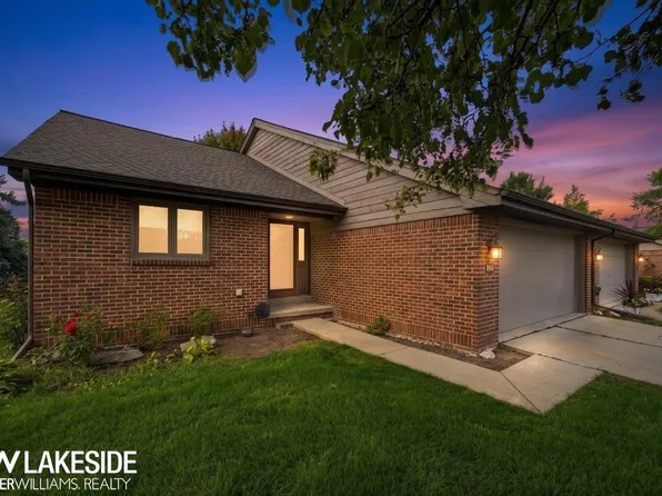 45491 Meadows Sq, Macomb, MI 48044