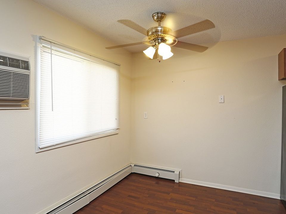 1st image of 2130 W County Rd E #105