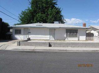 908 Reynolds Ave, North Las Vegas, NV 89030