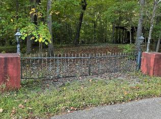 Ellis Rd, Kingston, TN 37763