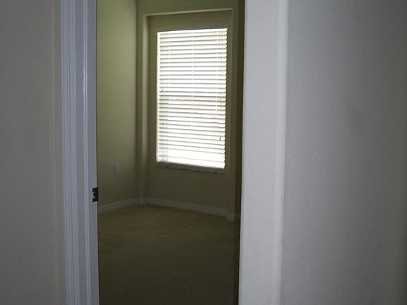 5th image of 7208 Twin Cedar Ln