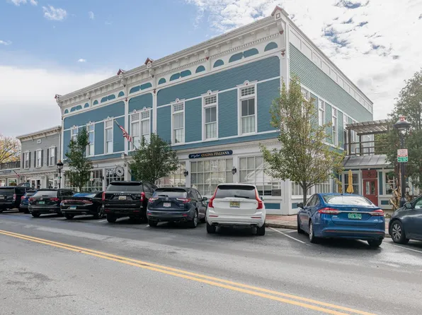 4928 Main Street #2, Manchester, VT 05255