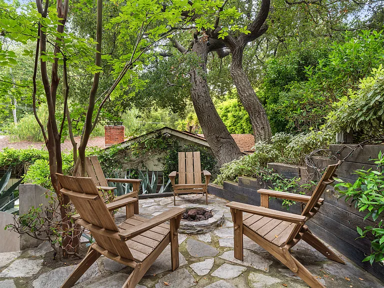 2107 El Roble Ln — Photo 29