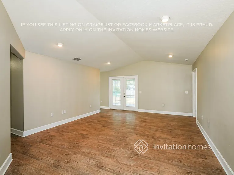 3236 Forestbrook Dr N — Photo 5