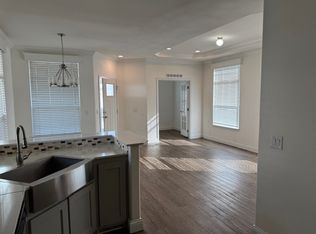 20 Russell Rd #25, Salinas, CA 93906