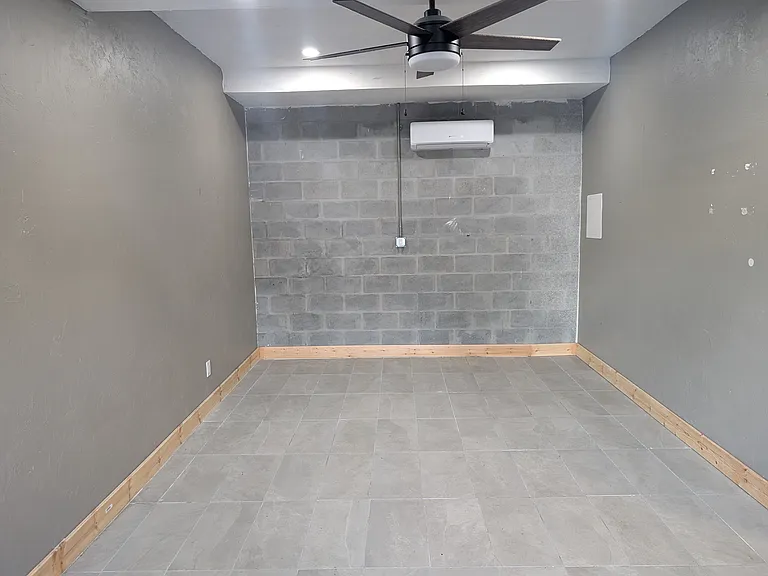 729 Myrtle Ave #729 — Photo 5