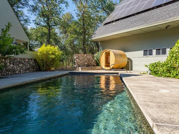 15745 Montgomery Ranch Rd, Redding, CA 96001