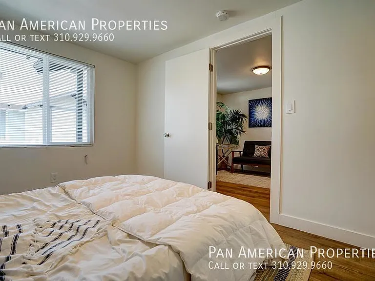 424 E Truslow Ave #2 — Photo 8