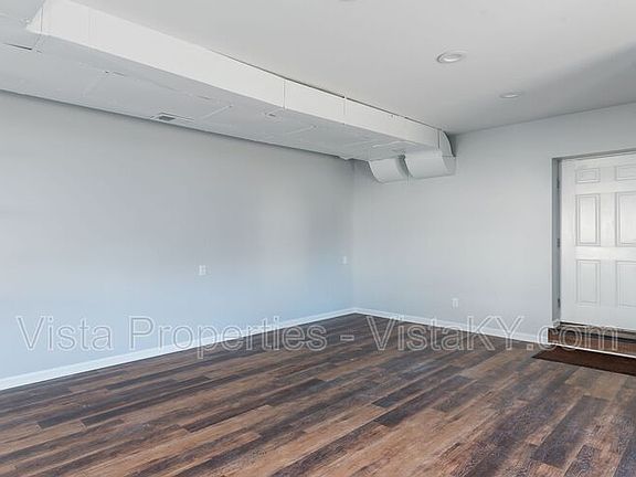 3rd image of 1101 Goss Ave #C