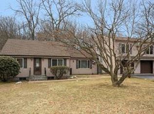 3551 Buckhorn St, Shrub Oak, NY 10588