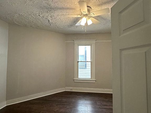 5th image of 120 Hough Ave #1