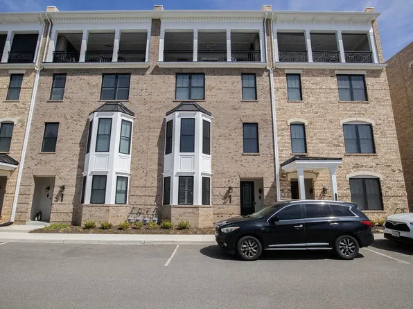 1724 Old Brick Rd, Glen Allen, VA