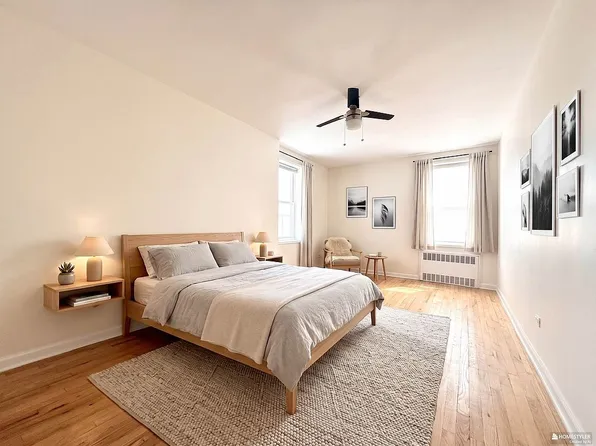 3550 75th St APT 3C, Jackson Heights, NY 11372