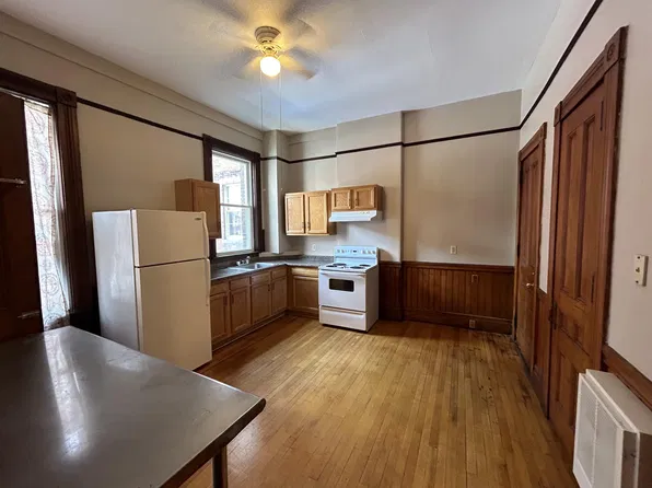 3 Irving St #1, Worcester, MA 01609