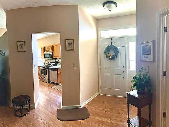 3rd image of 206 Vista Cir #11C