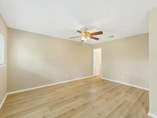 3310 Crossman St, Porter, TX 77365