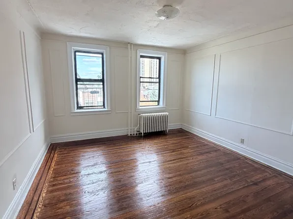 (undisclosed Address), Cliffside Park, NJ 07010
