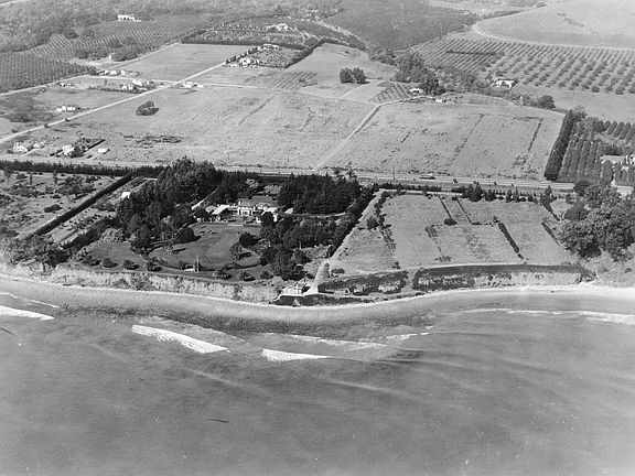 3rd image of 3191 Padaro Ln