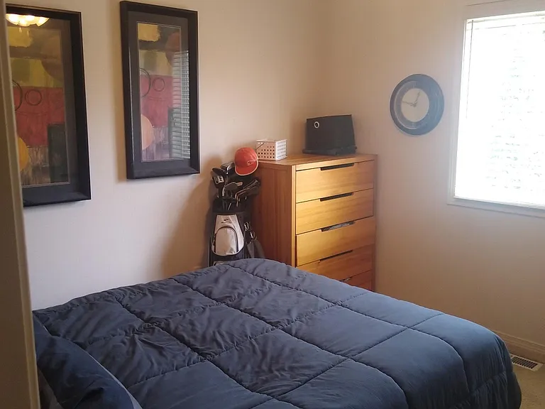 3626 Loren St NE — Photo 5